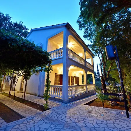 Appartamento Familienwohnung In